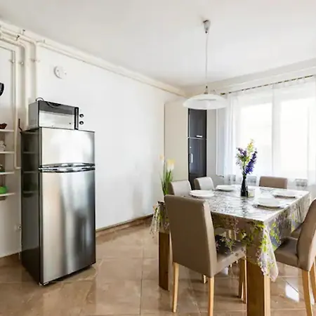 Tomas,,,spacious House With Private Parking,terrace,5g Internet,,,,,