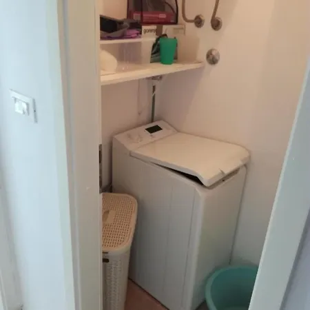 Tomas,,,spacious House With Private Parking,terrace,5g Internet,,,,, 자다르