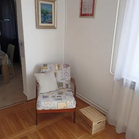 Tomas,,,spacious House With Private Parking,terrace,5g Internet,,,,, Apartman *