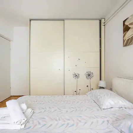 Tomas,,,spacious House With Private Parking,terrace,5g Internet,,,,, Zadar